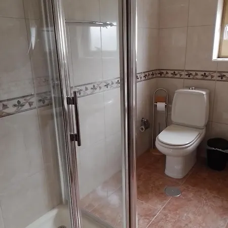 Casa Dos Quatro Irmaos * Gouveia (Guarda)